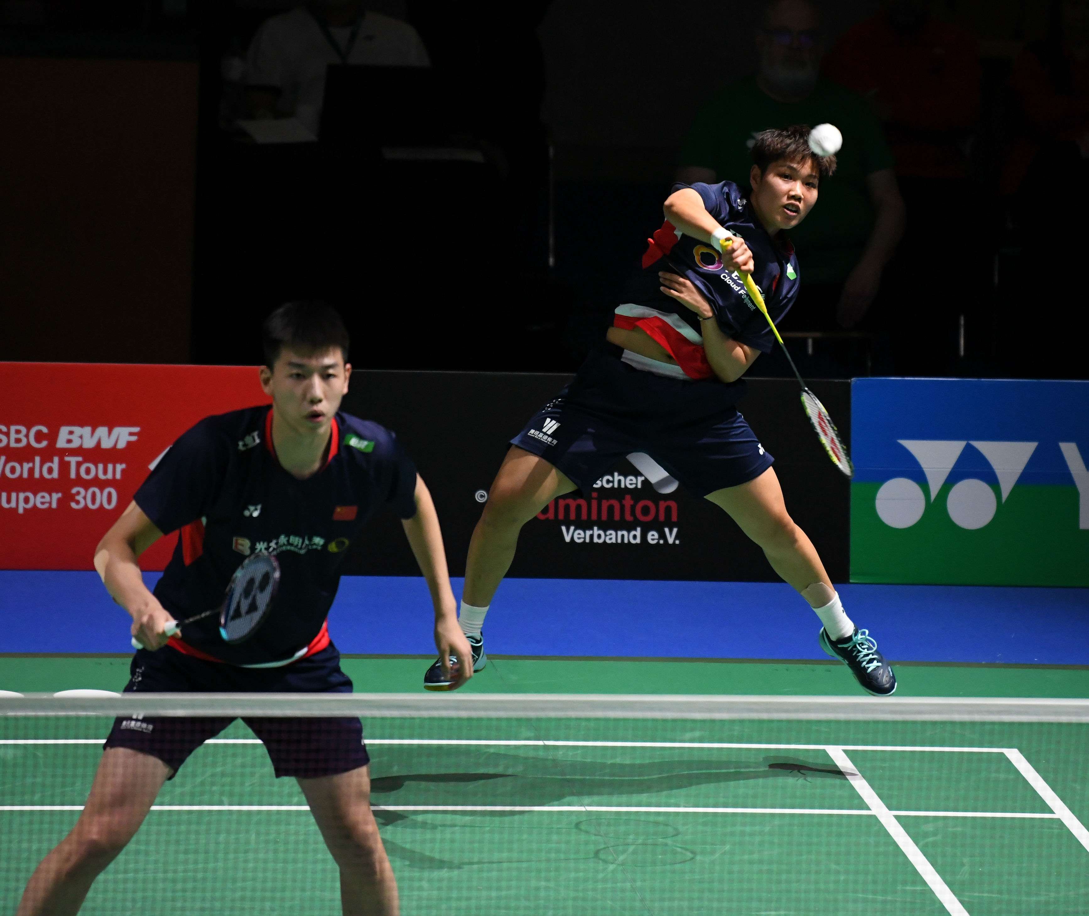 重回一线竞 重回一线竞